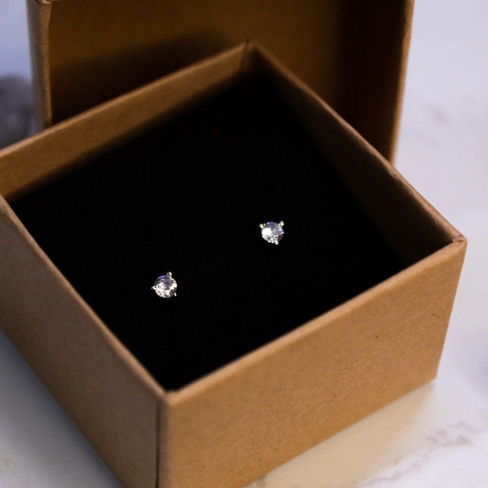 Small crystal zirconia kids studs